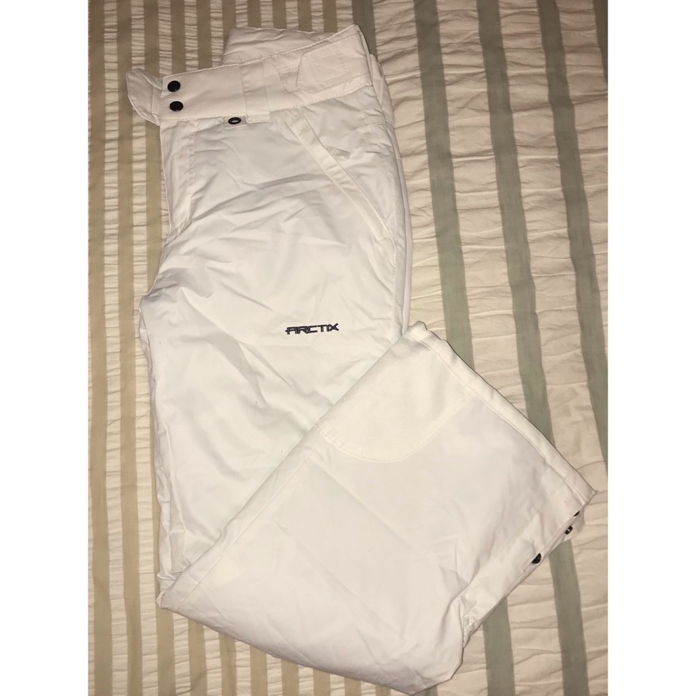 White Snowpants